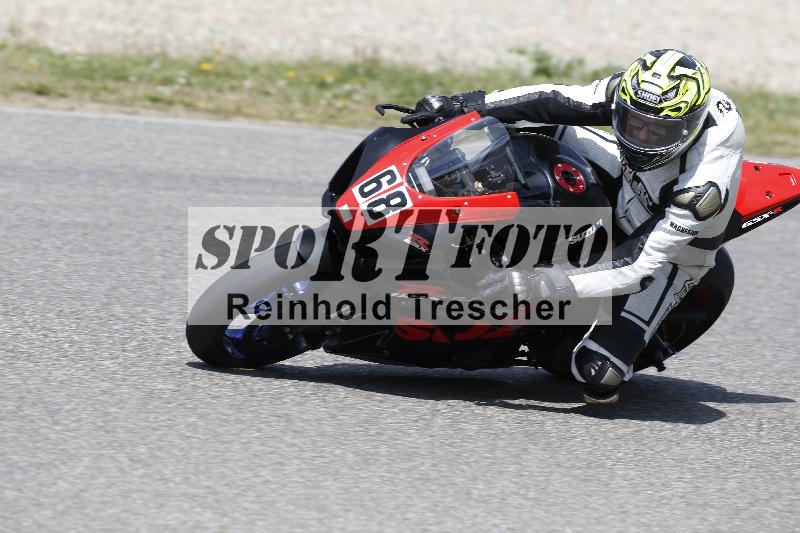 /10 20.04.2026  Pluess Moto Sport ADR/Freies Fahren/68